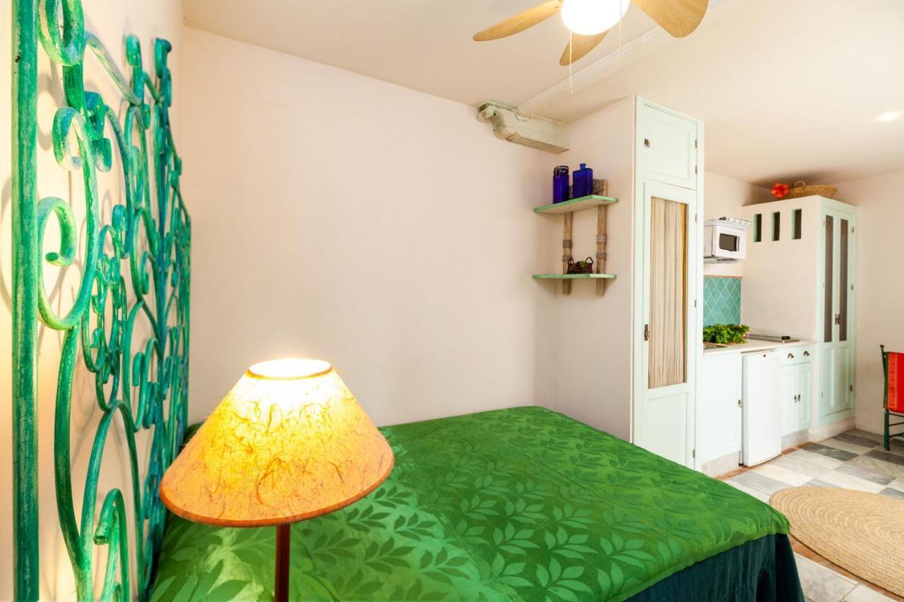 Gloria 1 Apartment